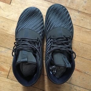 jordan chukka sneakers